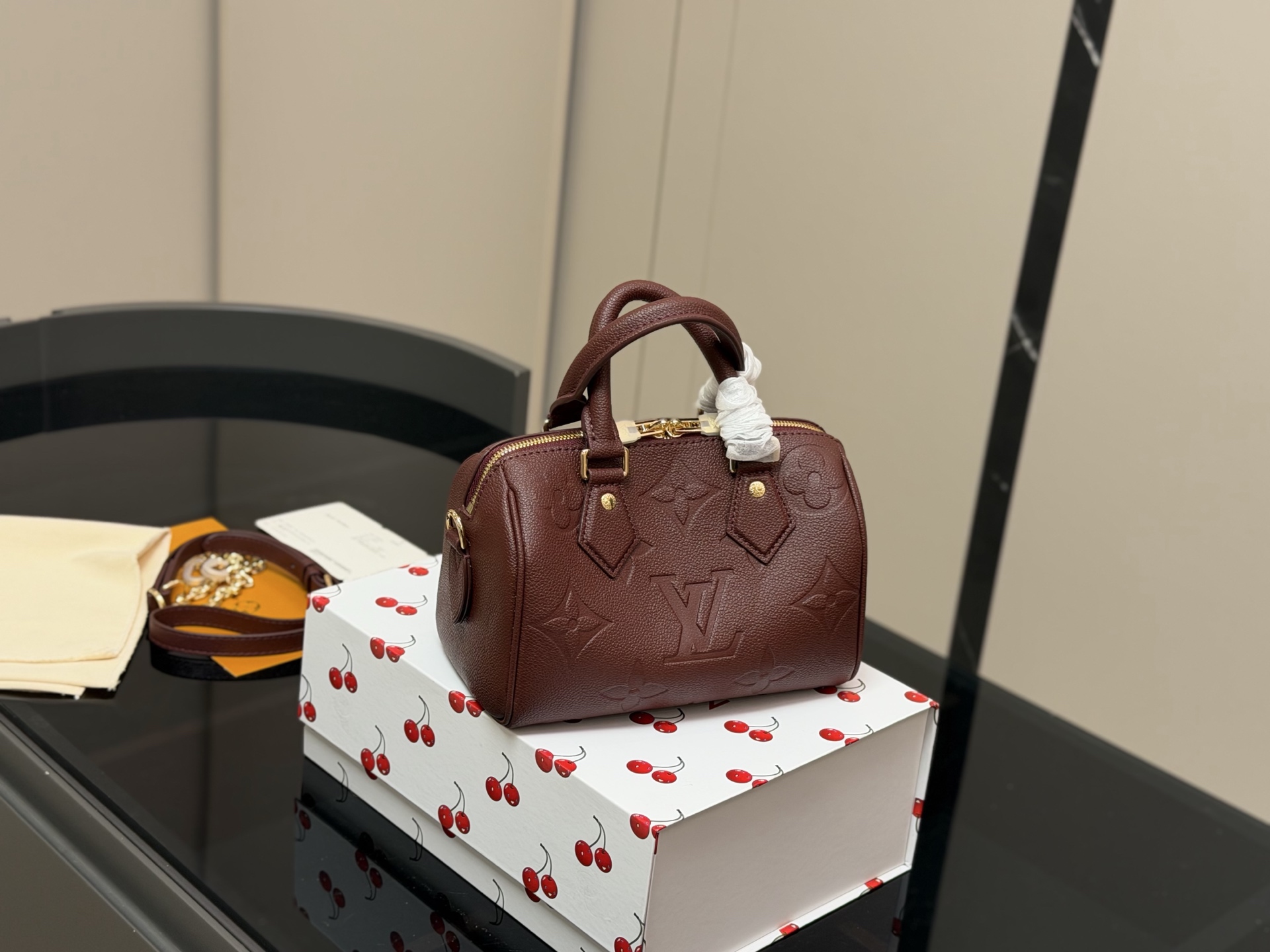 LV speedy20 pillow bag - cnluxepick