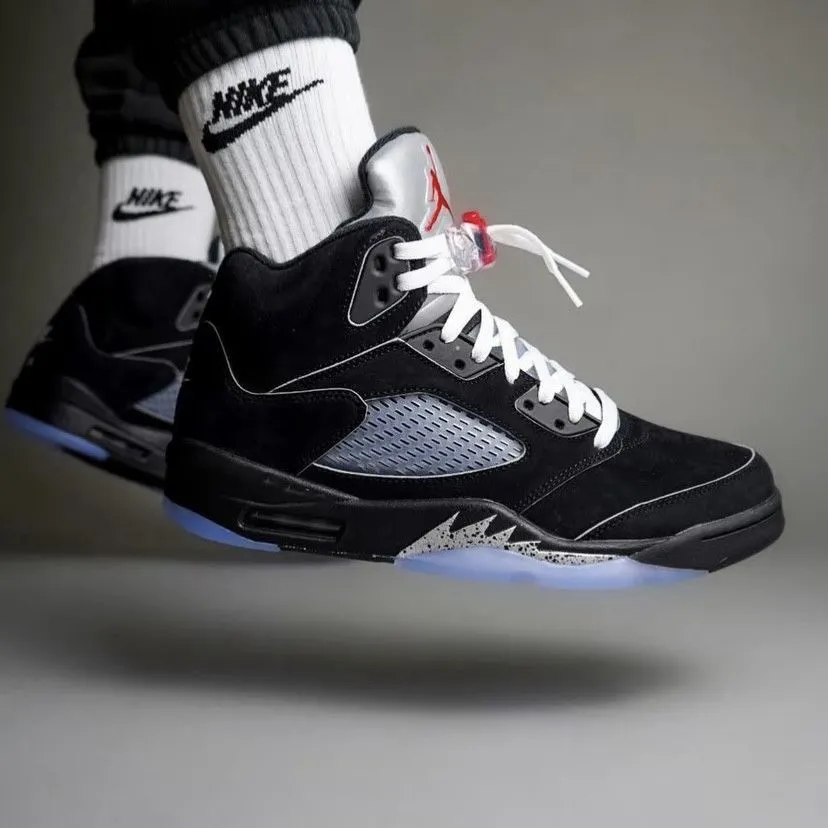 AJ5 Retro Commuter Mid-Top Basketball Shoes - cnluxepick