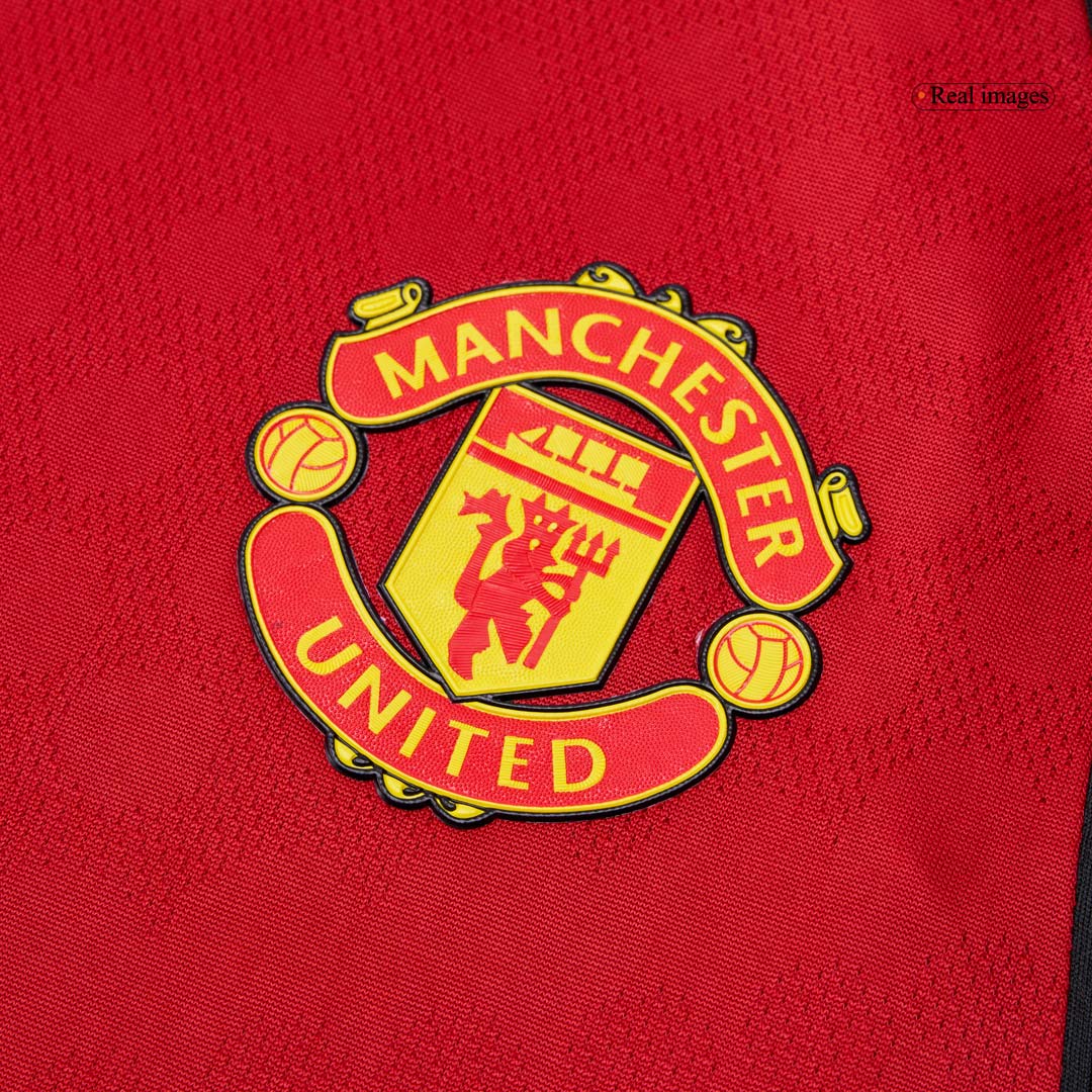 B.FERNANDES #8 Manchester United Home Player Version Jersey 2025/26