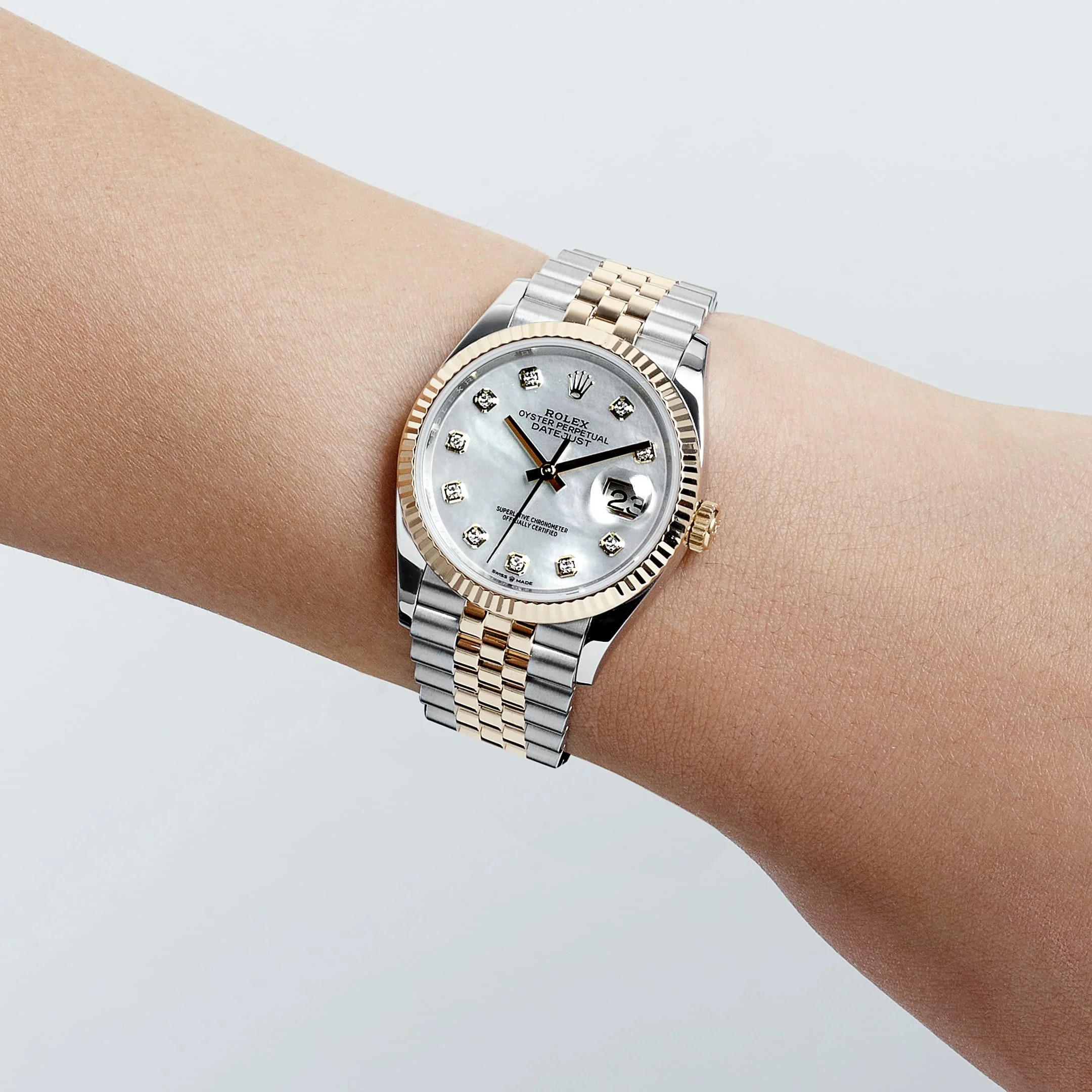 Rolex Datejust 36 126233 Stainless Steel Yellow Gold Mother of Pearl Diamond Dial Jubilee (2021)