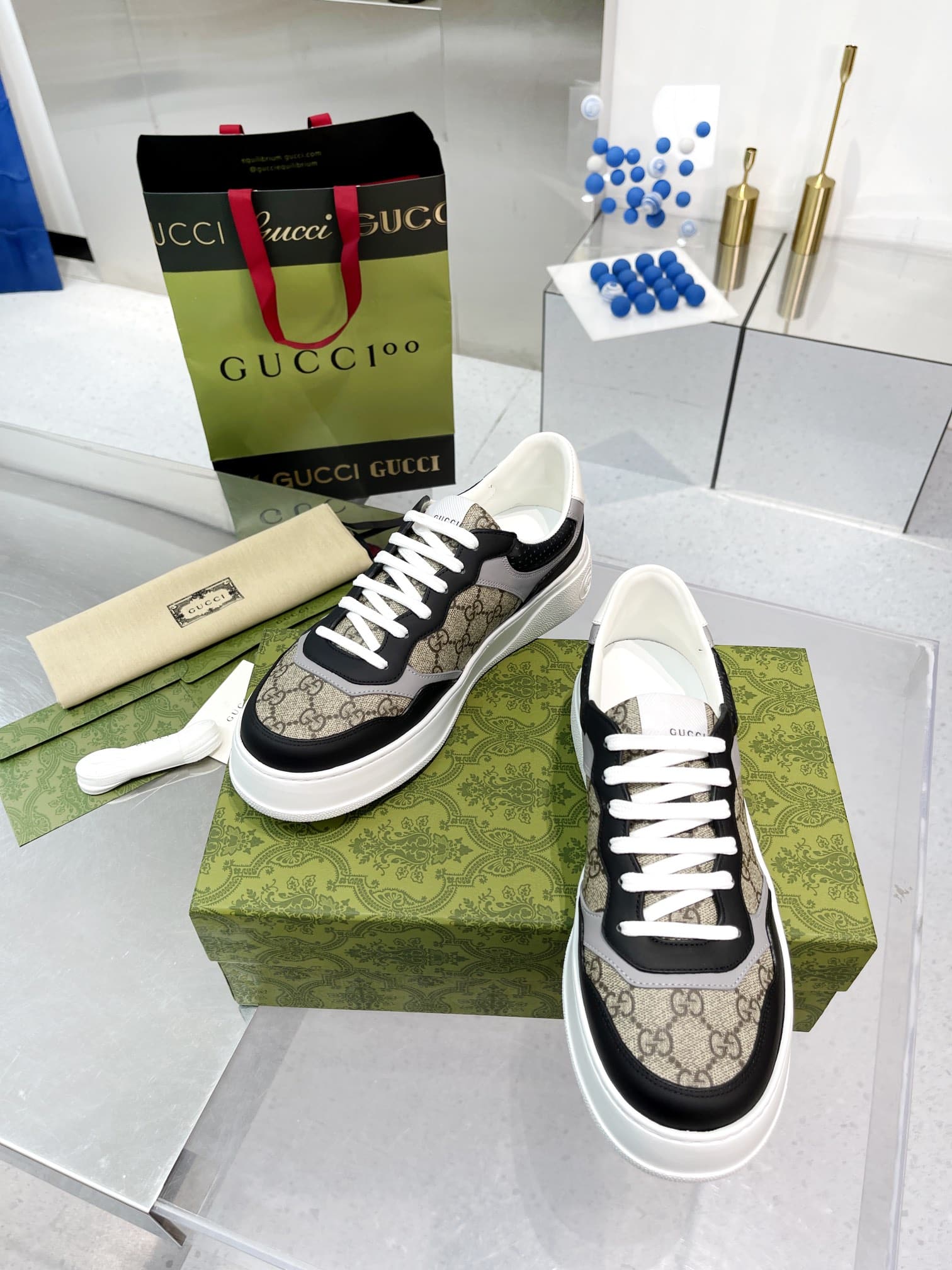 Gucci Men’S Gg Trainer Supreme Canvas Beige 669582 Upga0 1080
