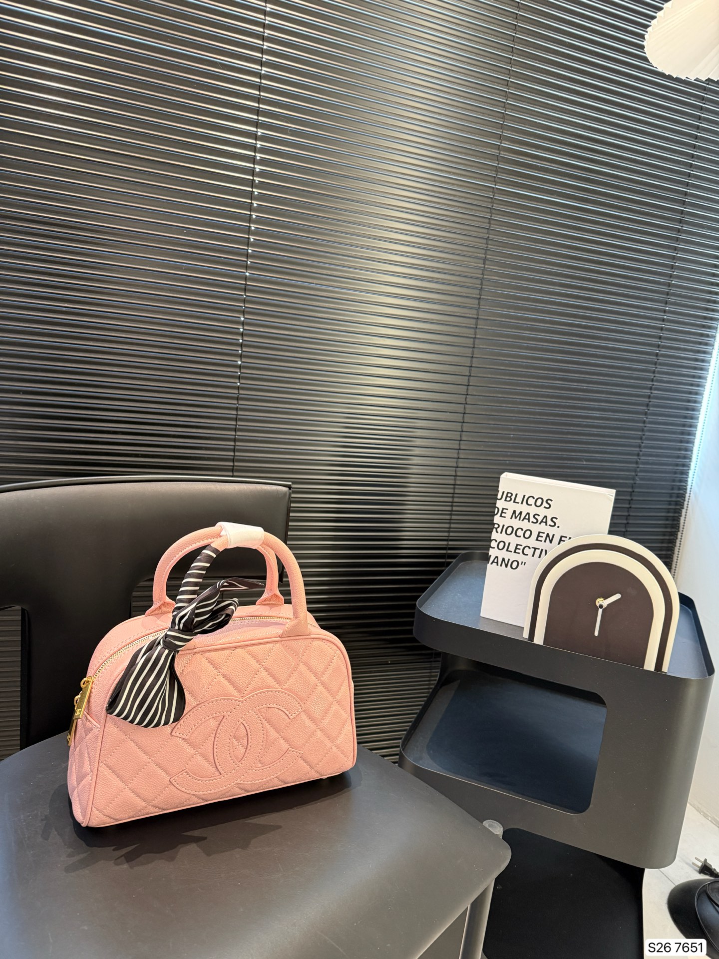 Chanel camera bag is fashionable and versatile - cnluxepick