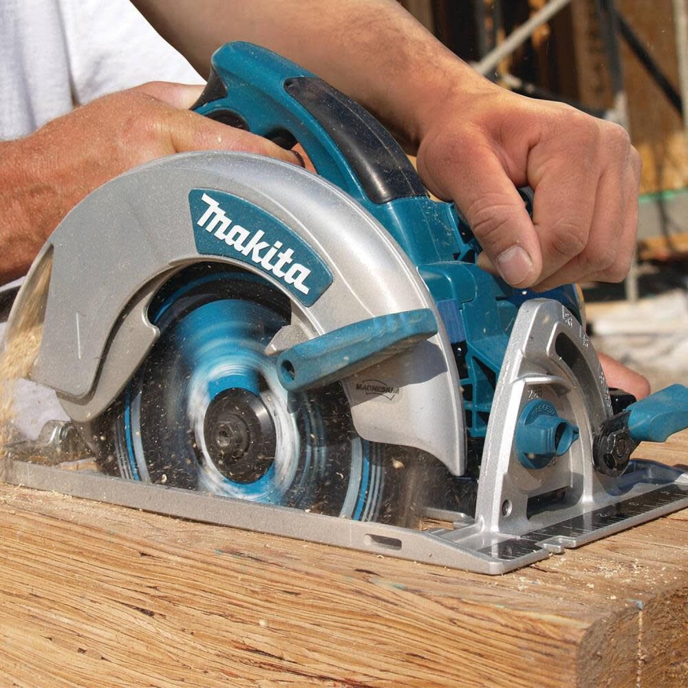 Makita 7-1/4 In. Magnesium Circular Saw with L.E.D. Lights; Electric Brake. 5007MGA