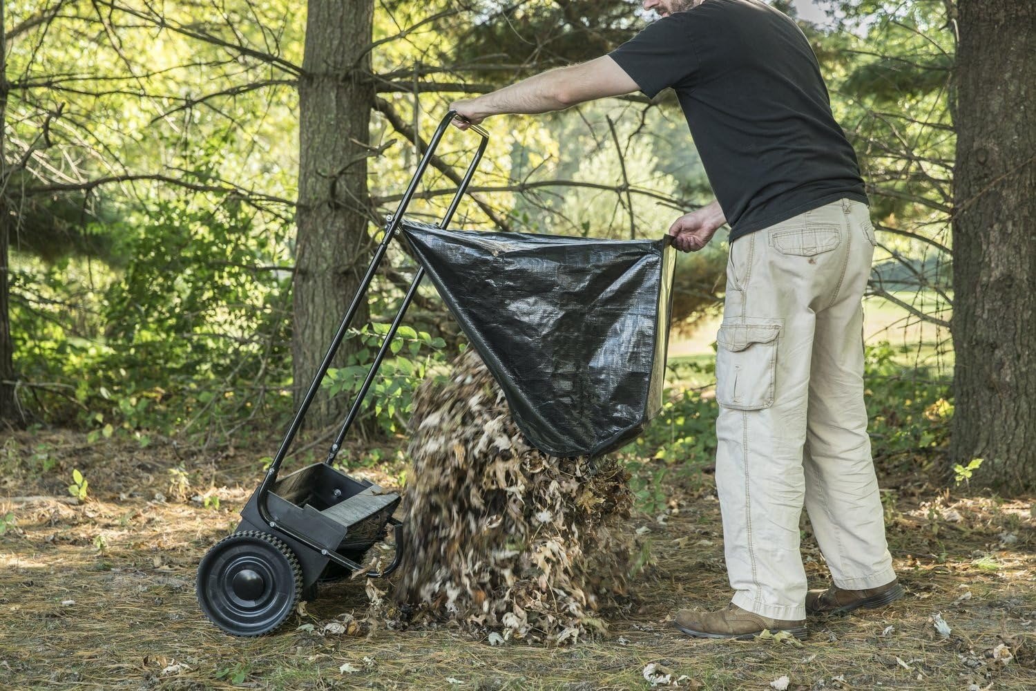 26′′ Push Behind Lawn Sweeper, 7 cu. ft Hopper Bag Capacity; Leaf & Grass Catcher, with Adjustable