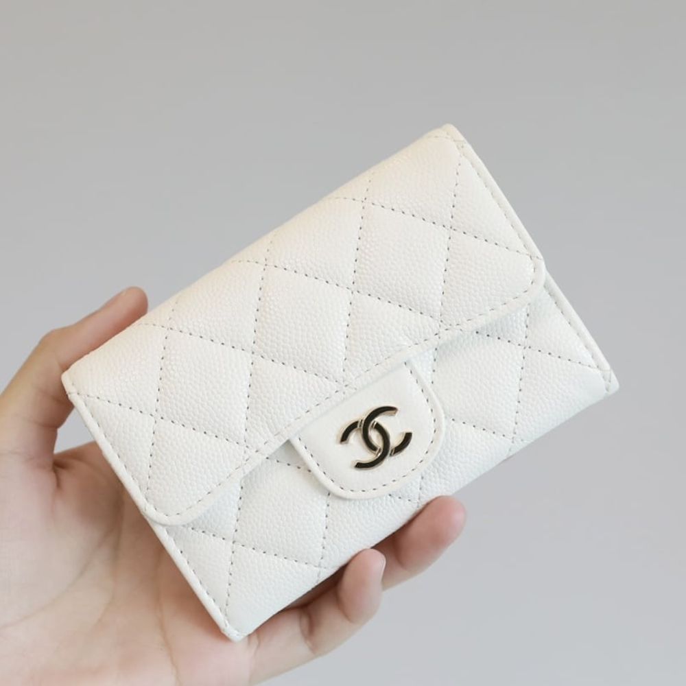 Chanel Classic Card Holder Wallet White 4.2 Inches AP0214 B10583 10601