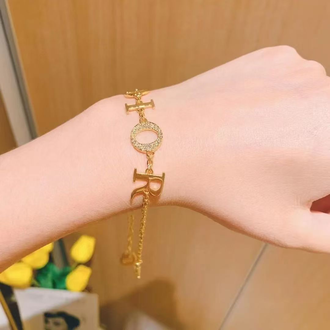 Dior logo Letter bracelet - cnluxepick