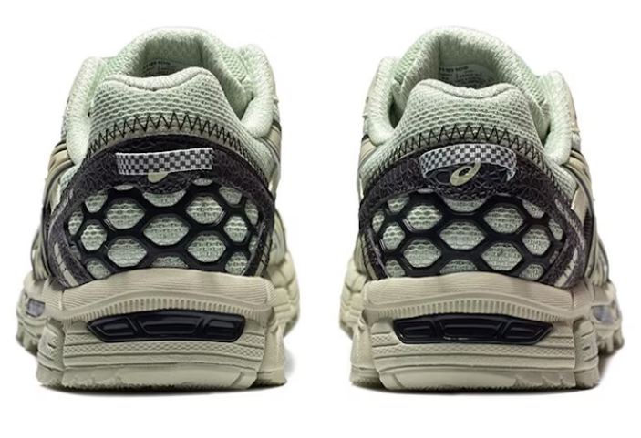 ASICS Gel-Kahana 8 Green/Black 1011B109-301