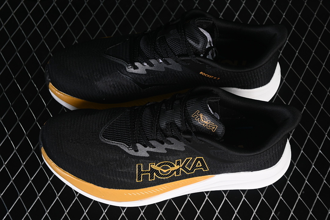HOKA One One Mafate Speed 4