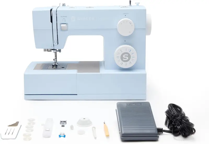 SINGER Heavy-Duty 4423 Sewing Machine – Full-Metal Frame, 97 Stitches, LED Light & 1-Step Buttonhole