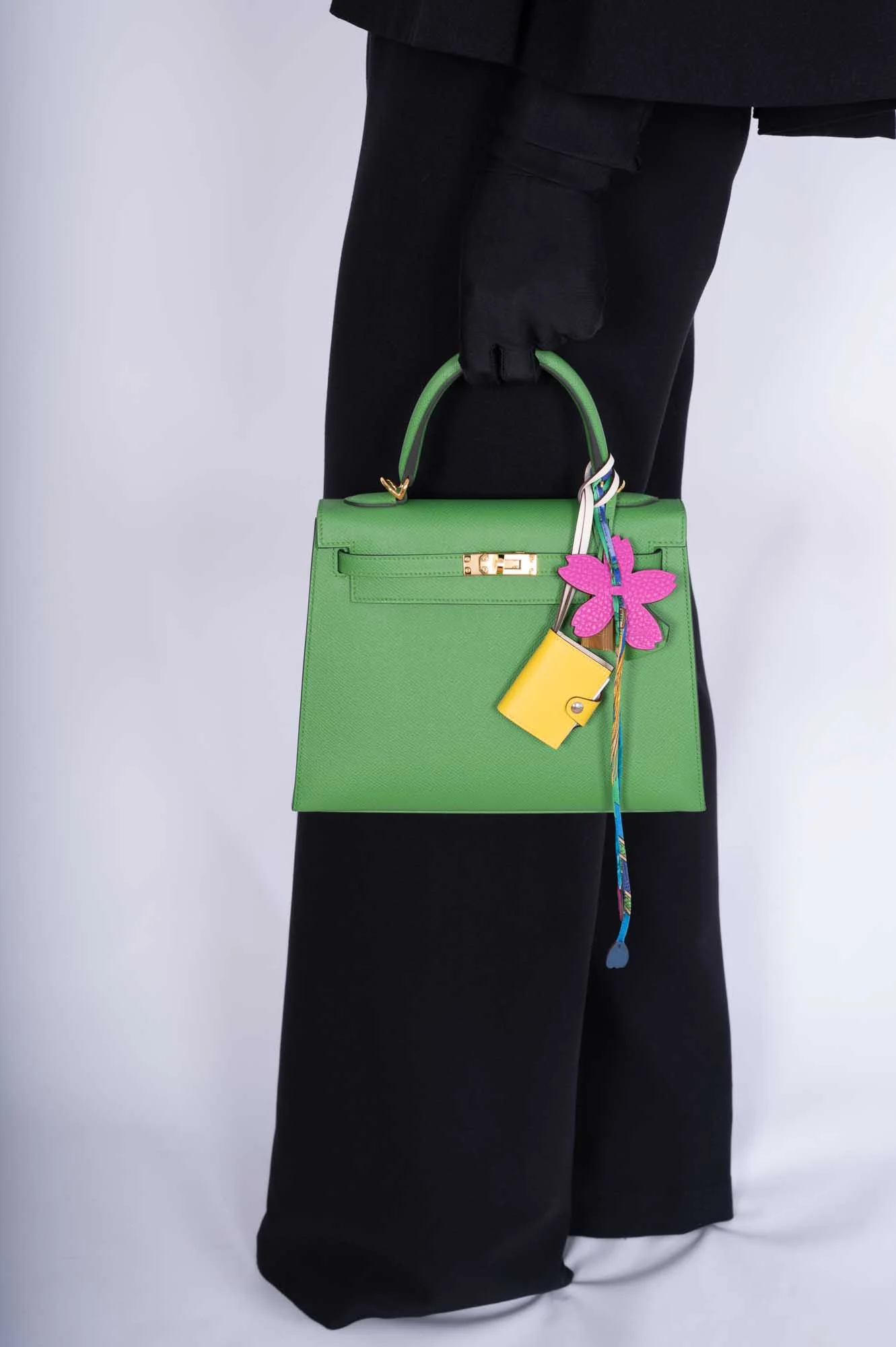 Hermès Kelly 25 Sellier Vert Yucca Epsom Gold Hardware