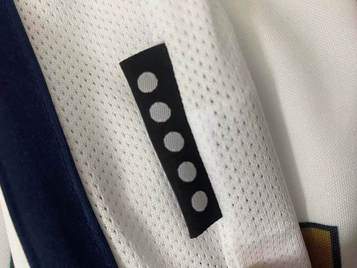 Retro Pumas U.N.A.M. 1999/00 Away S-XXL 3