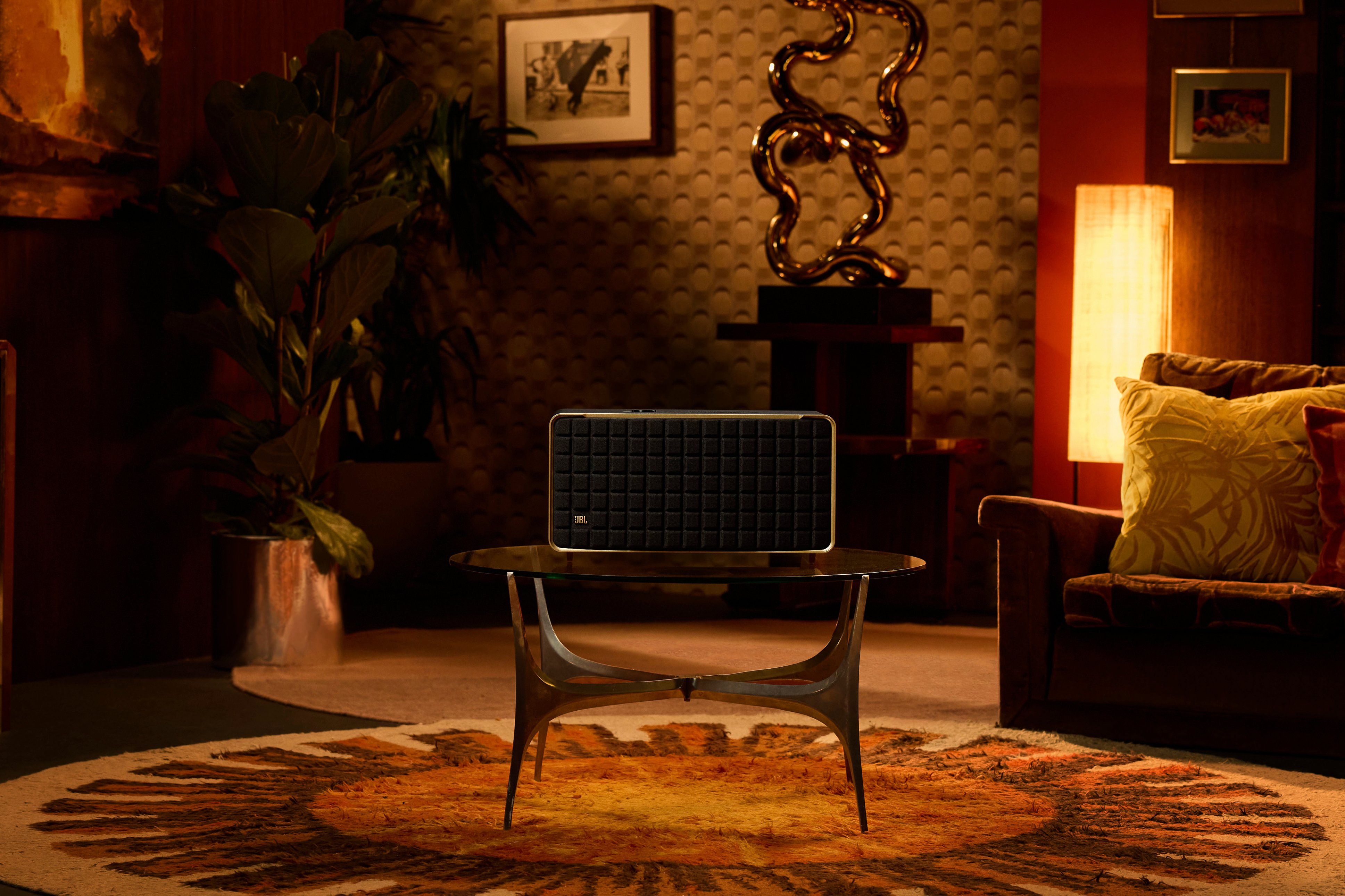 JBL - Authentics 500 Smart Home Speaker - Black