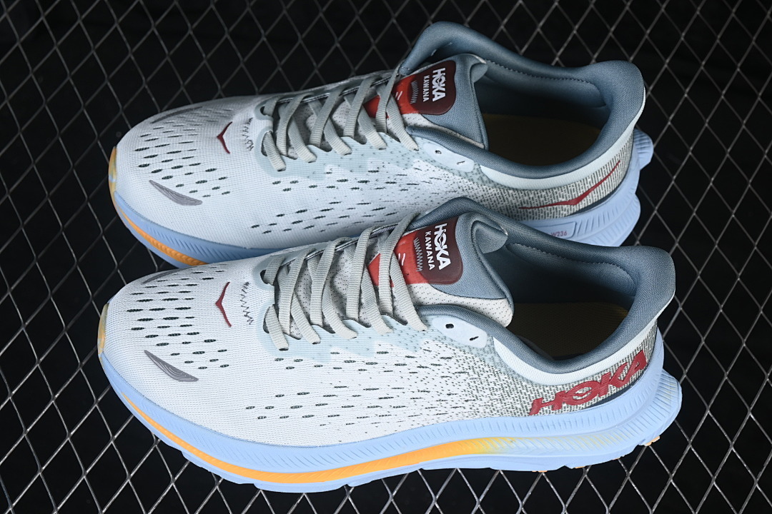 HOKA One One Kawana