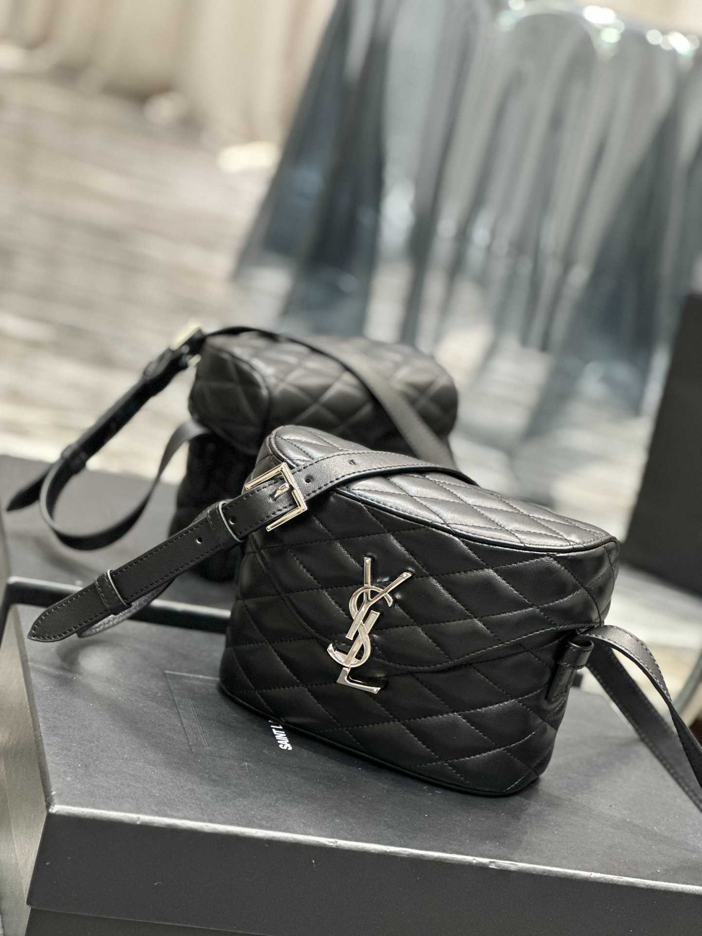 Saint Laurent June Box Bag In Quilted Black