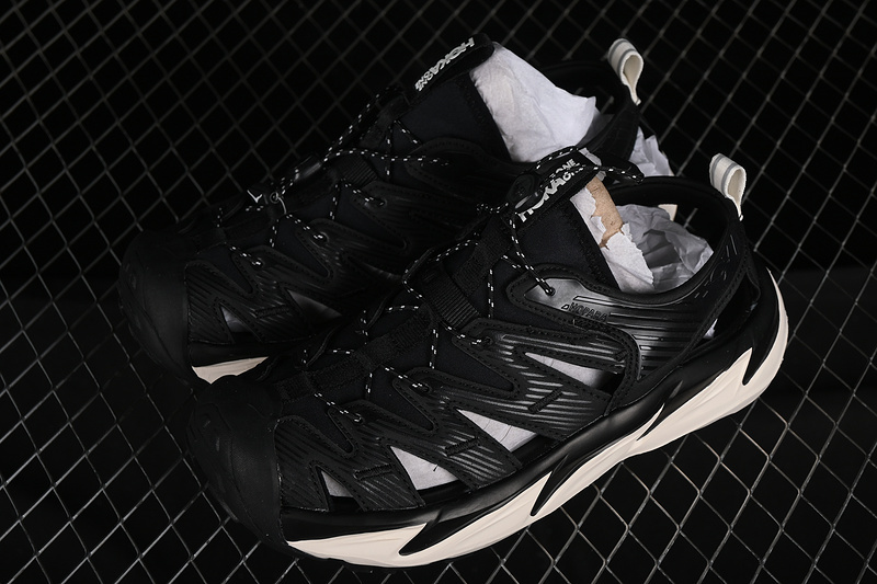 HOKA One One Hopara
