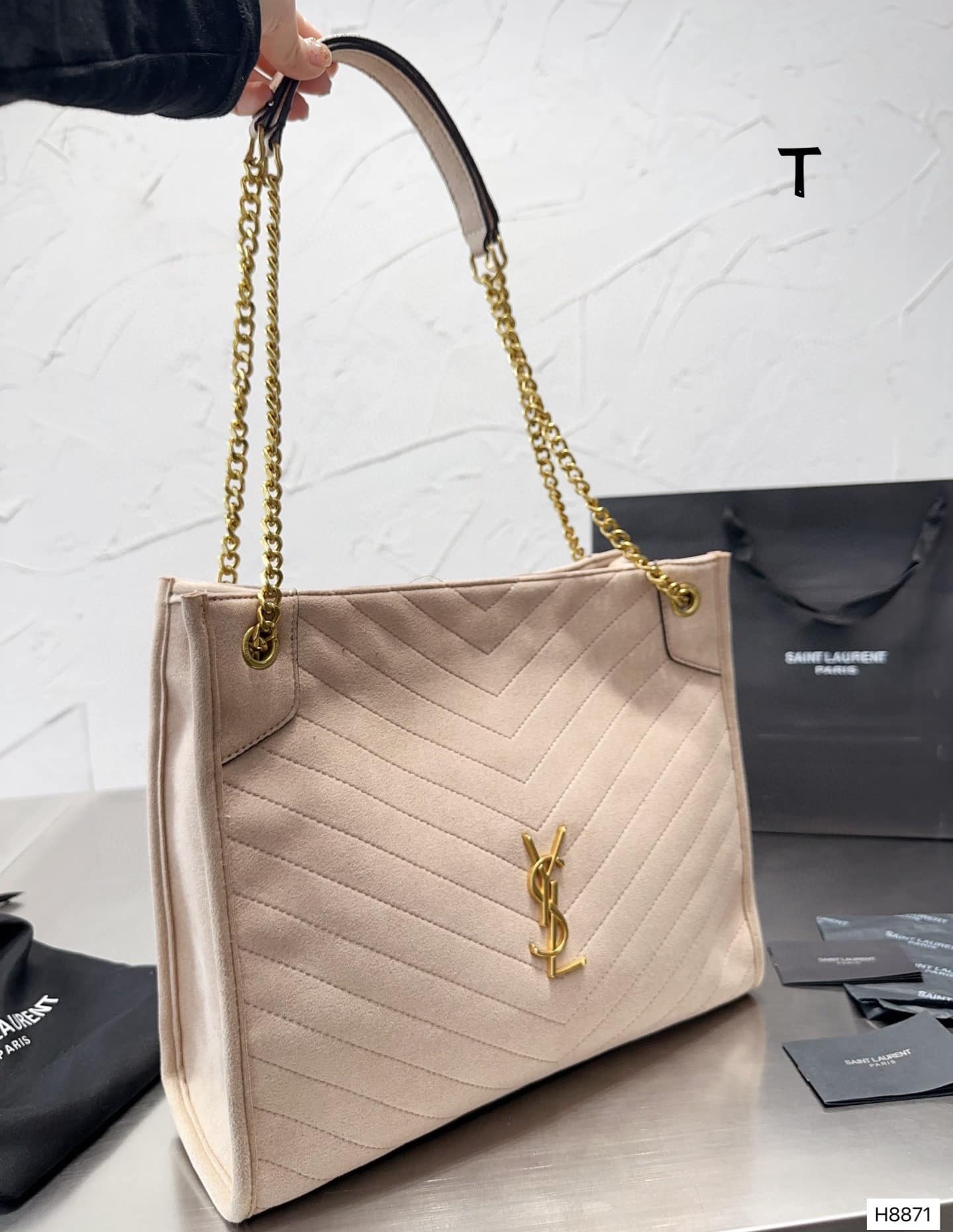 Saint Laurent Medium Niki Shopping Bag Beige 33Cm