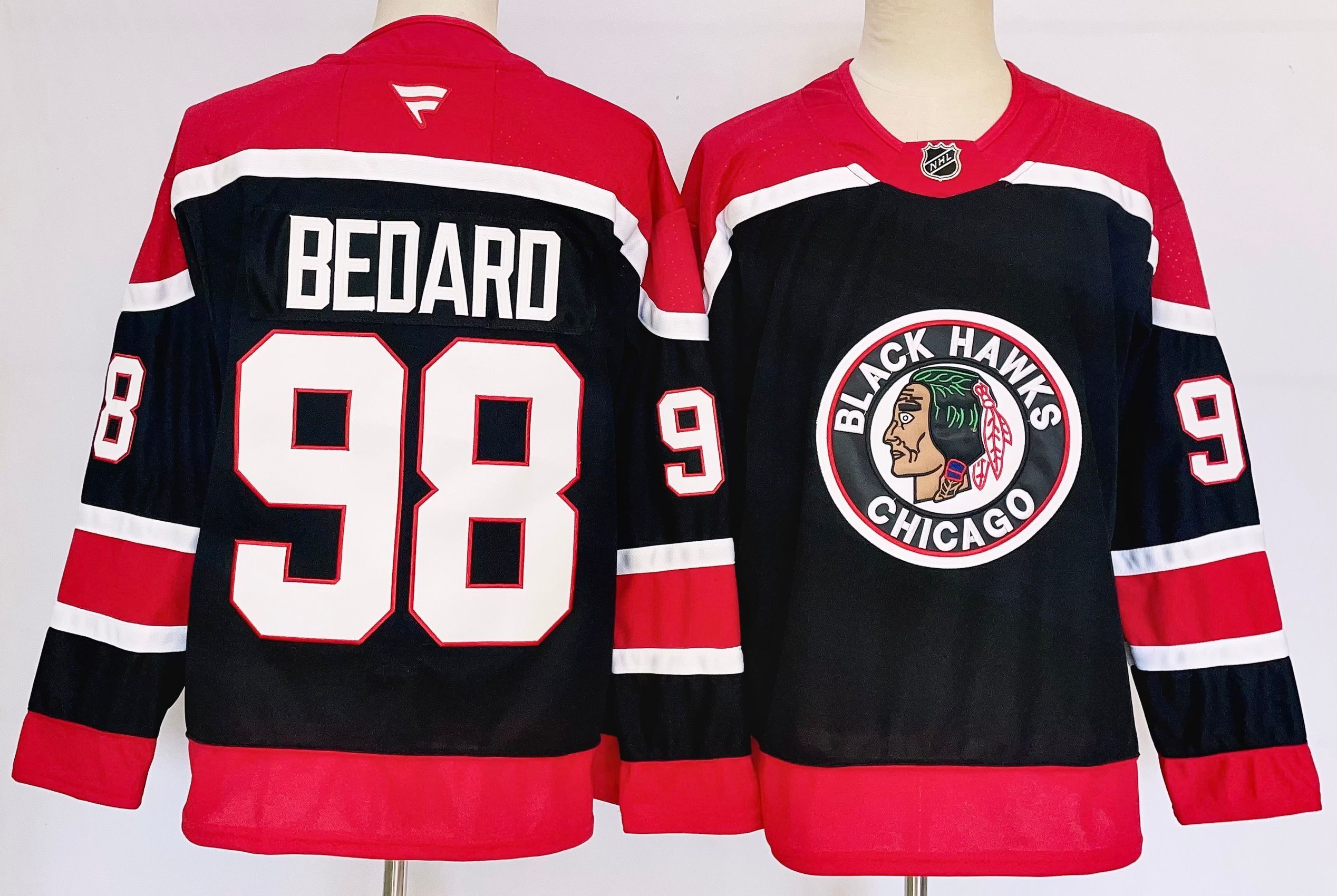 Men's Chicago Blackhawks Connor Bedard #98 Fanatics Black Player Game Jersey