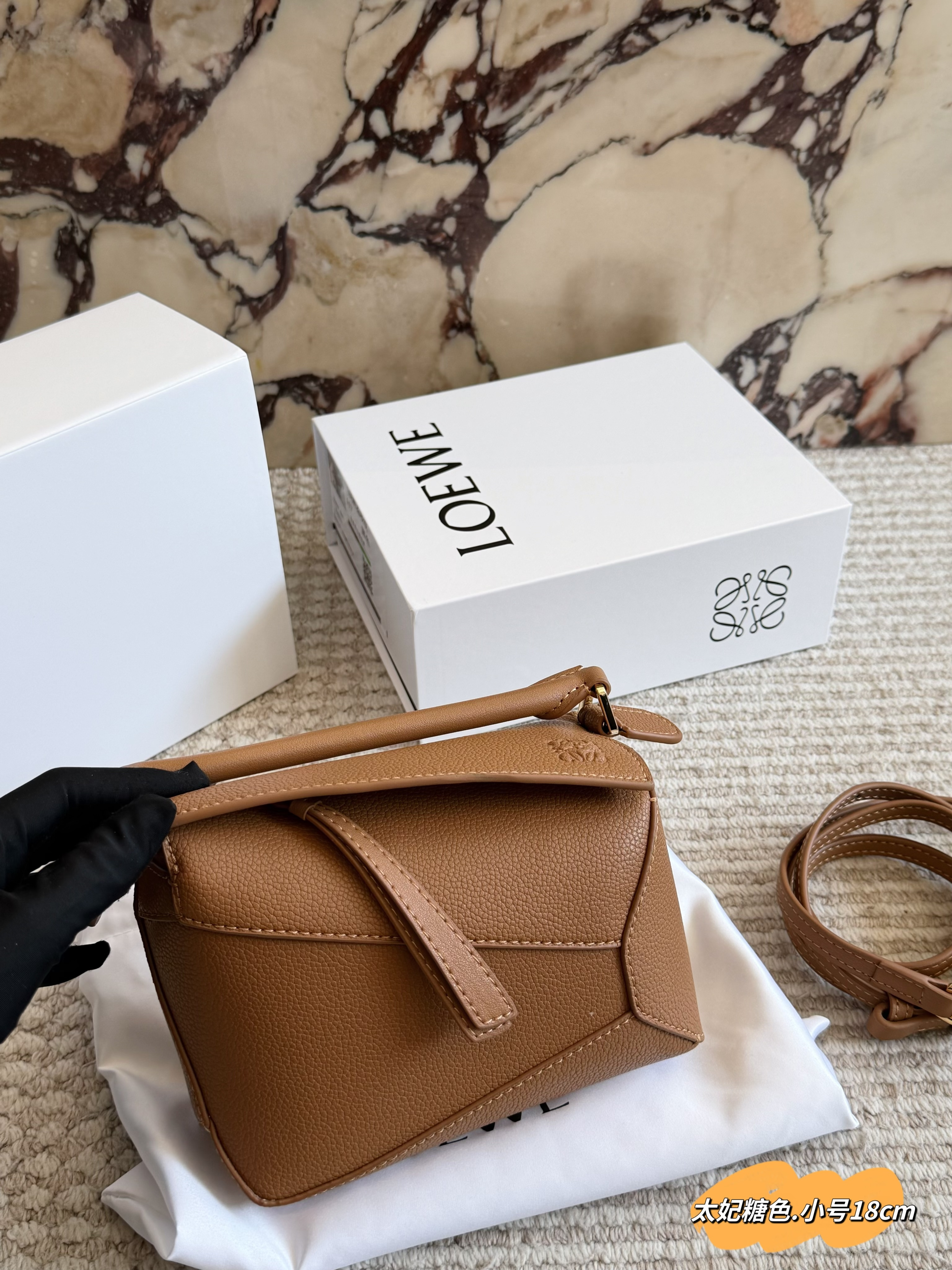 Loewe geometric puzzle bag - cnluxepick