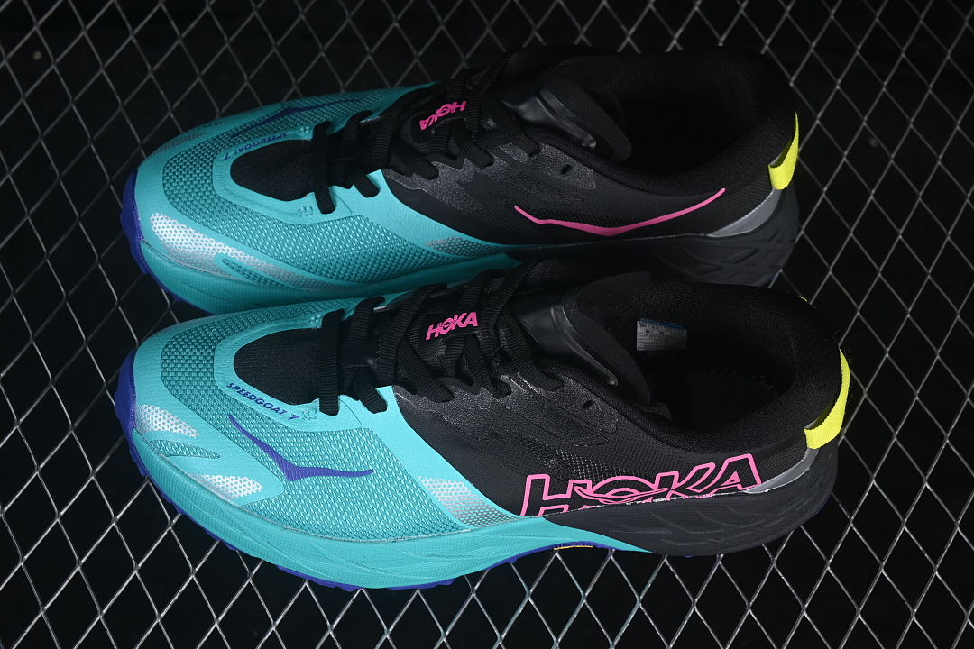 HOKA One One Speedgoat 7