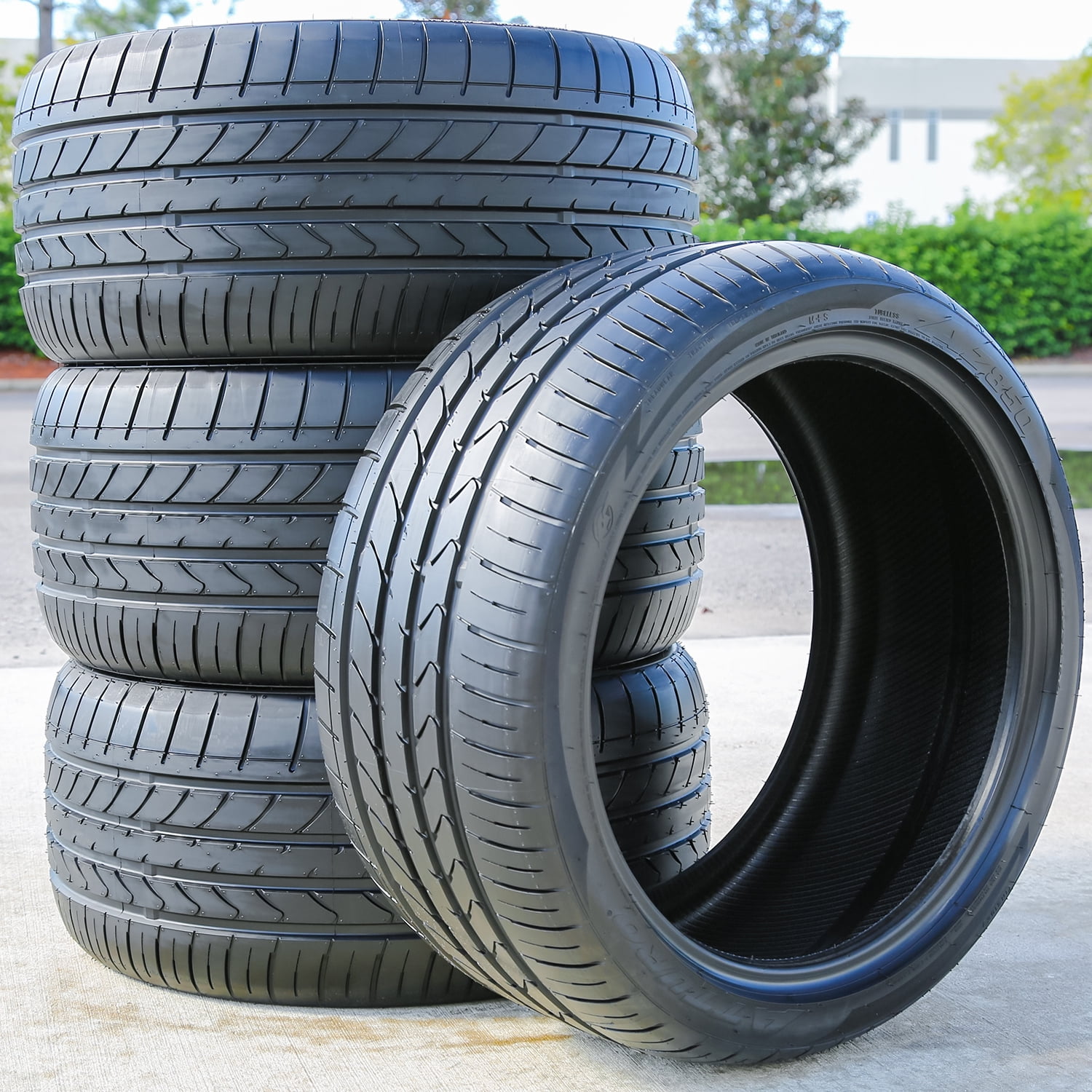 A set of 4 (quad) 235/40R20 ZR 96Y XL high performance tires