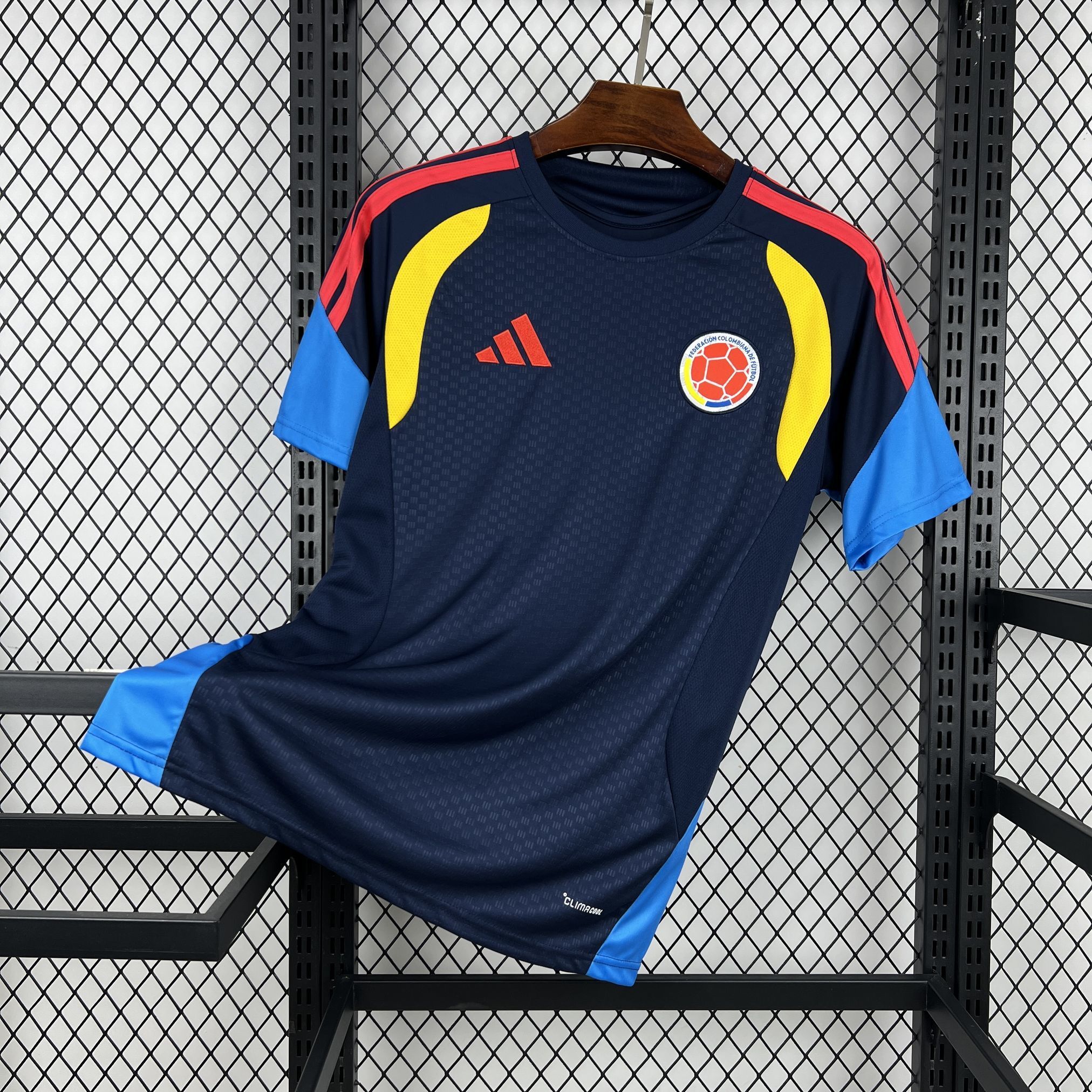 Mens Colombia 2026 World Cup Pre-Match Jersey 1