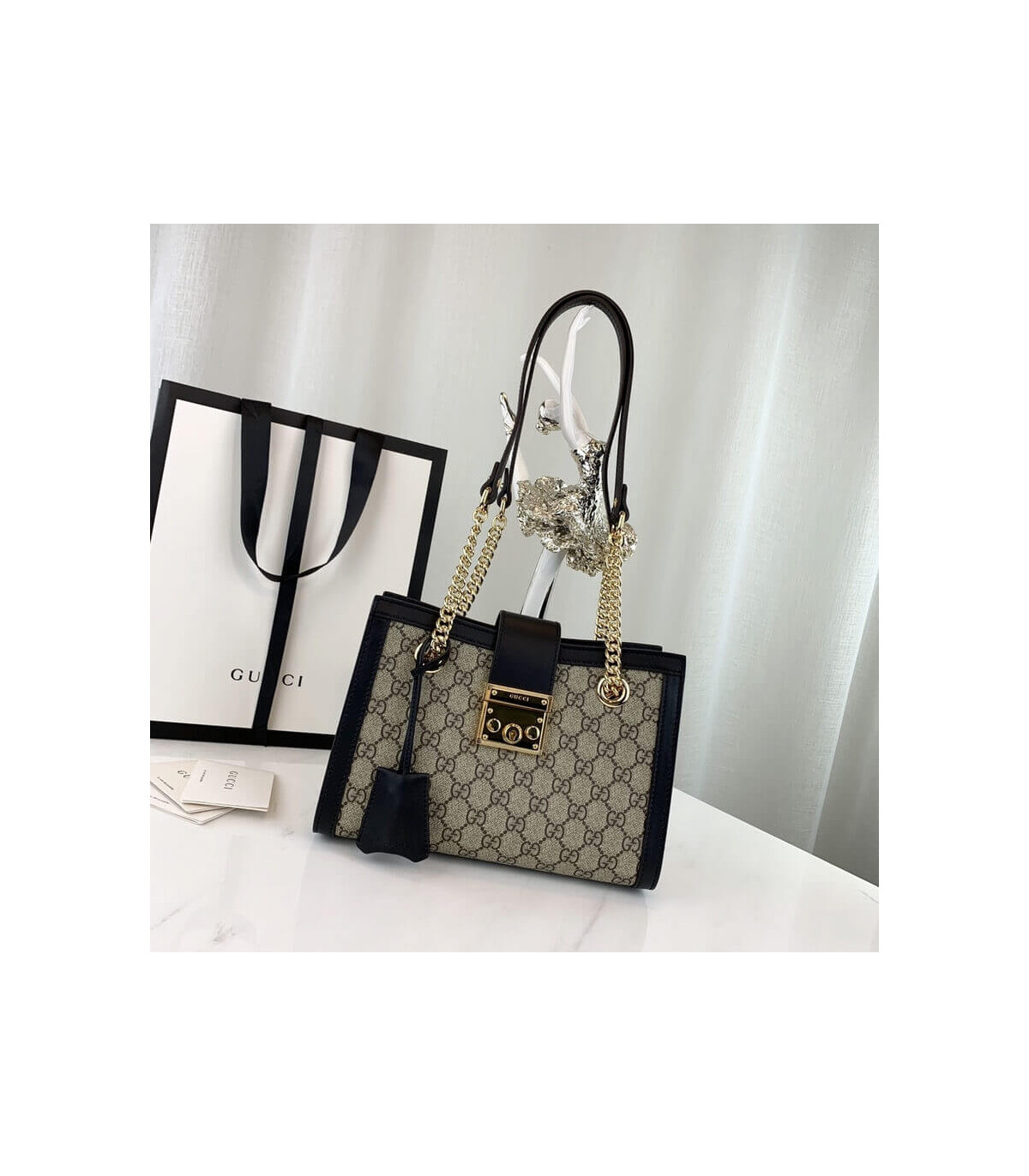 Gucci GG Supreme Padlock Small Shoulder Bag Black 26cm