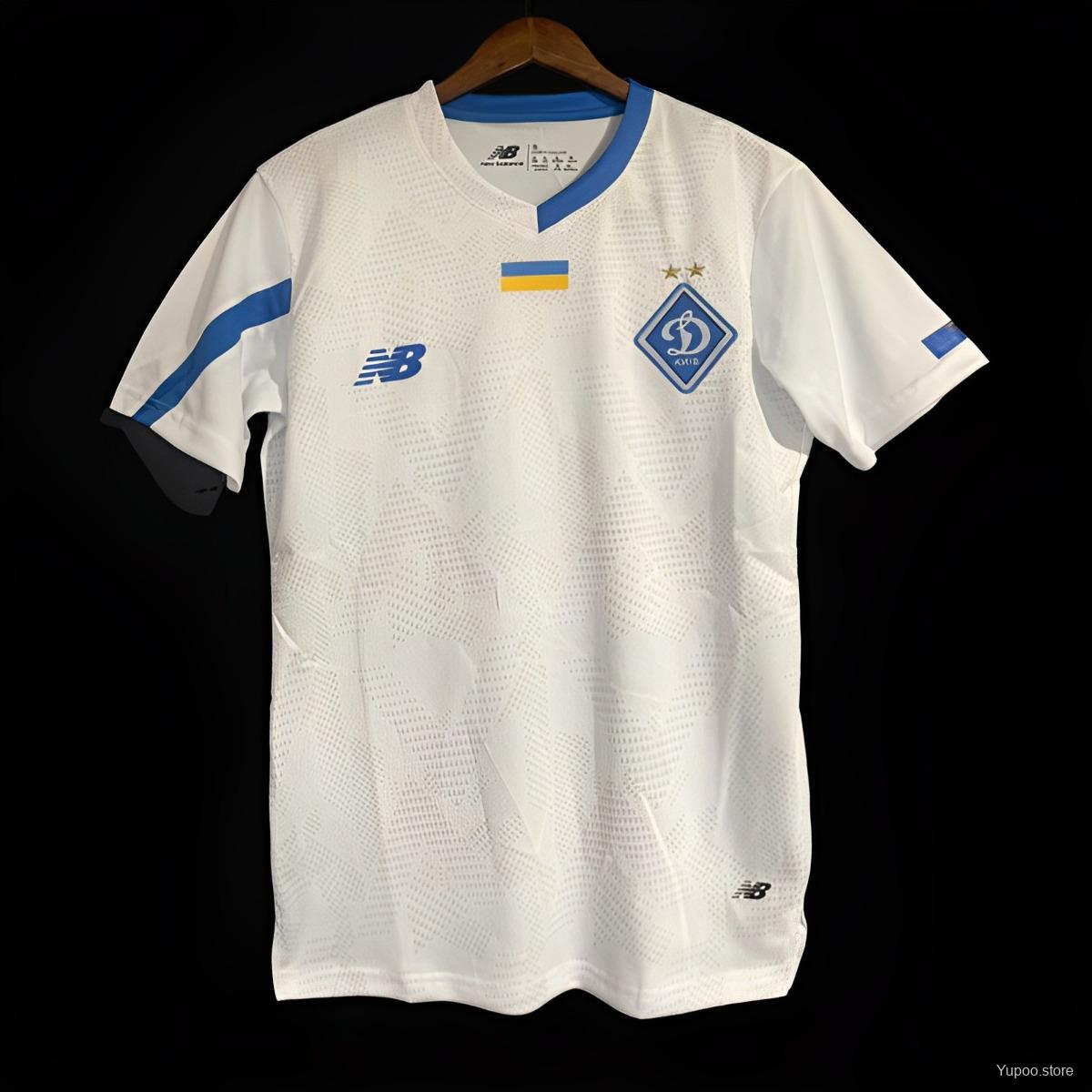 Dynamo Kiev maillot foot domicile 2023 2024€14.99