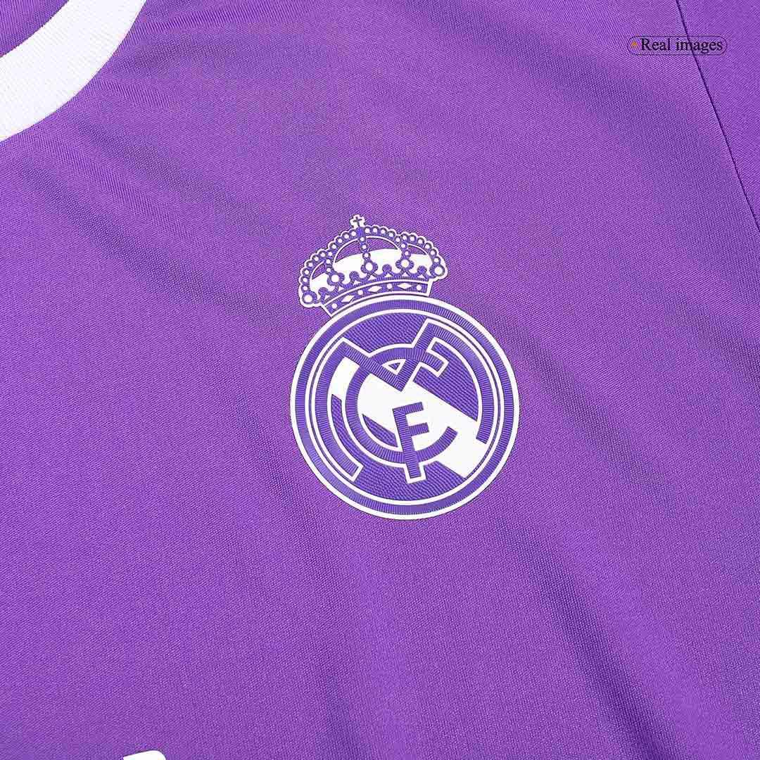 Retro Soccer Jersey Real Madrid Away Long Sleeve 2016/17