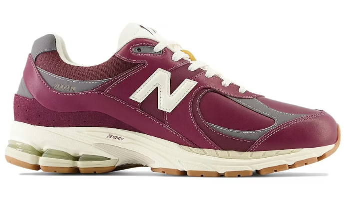 New Balance 2002R Vintage Leather Pack - Burgundy M2002RVH Casual Running Shoes