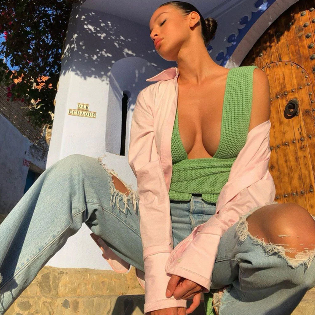 Tie Strap Knit Crop TopClistos