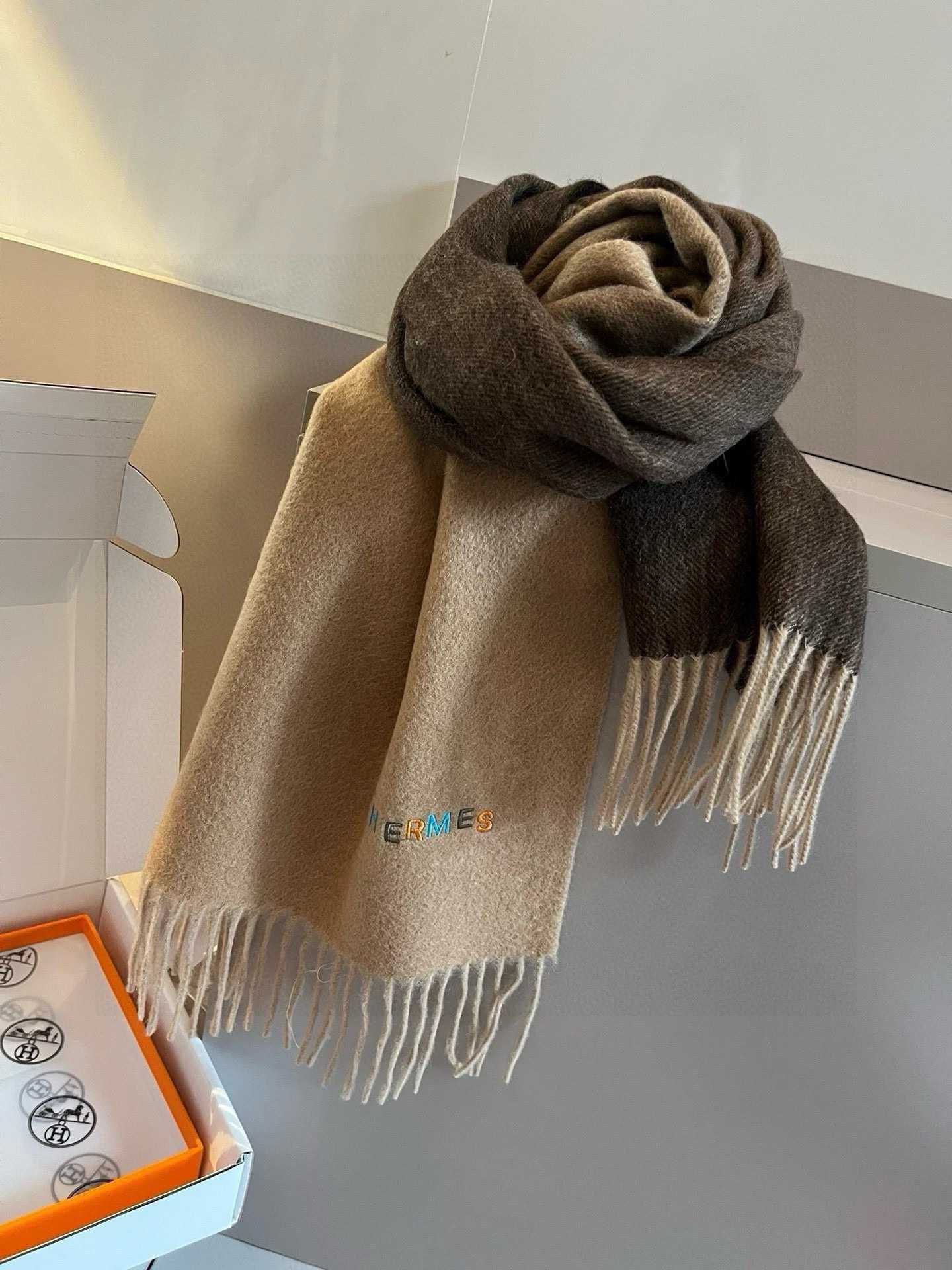 Hermes Cashmere Blanket Scarf Brown For Women 180cm