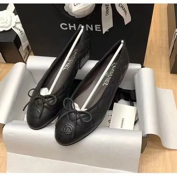 Chanel Bow Ballet Shoes - cnluxepick