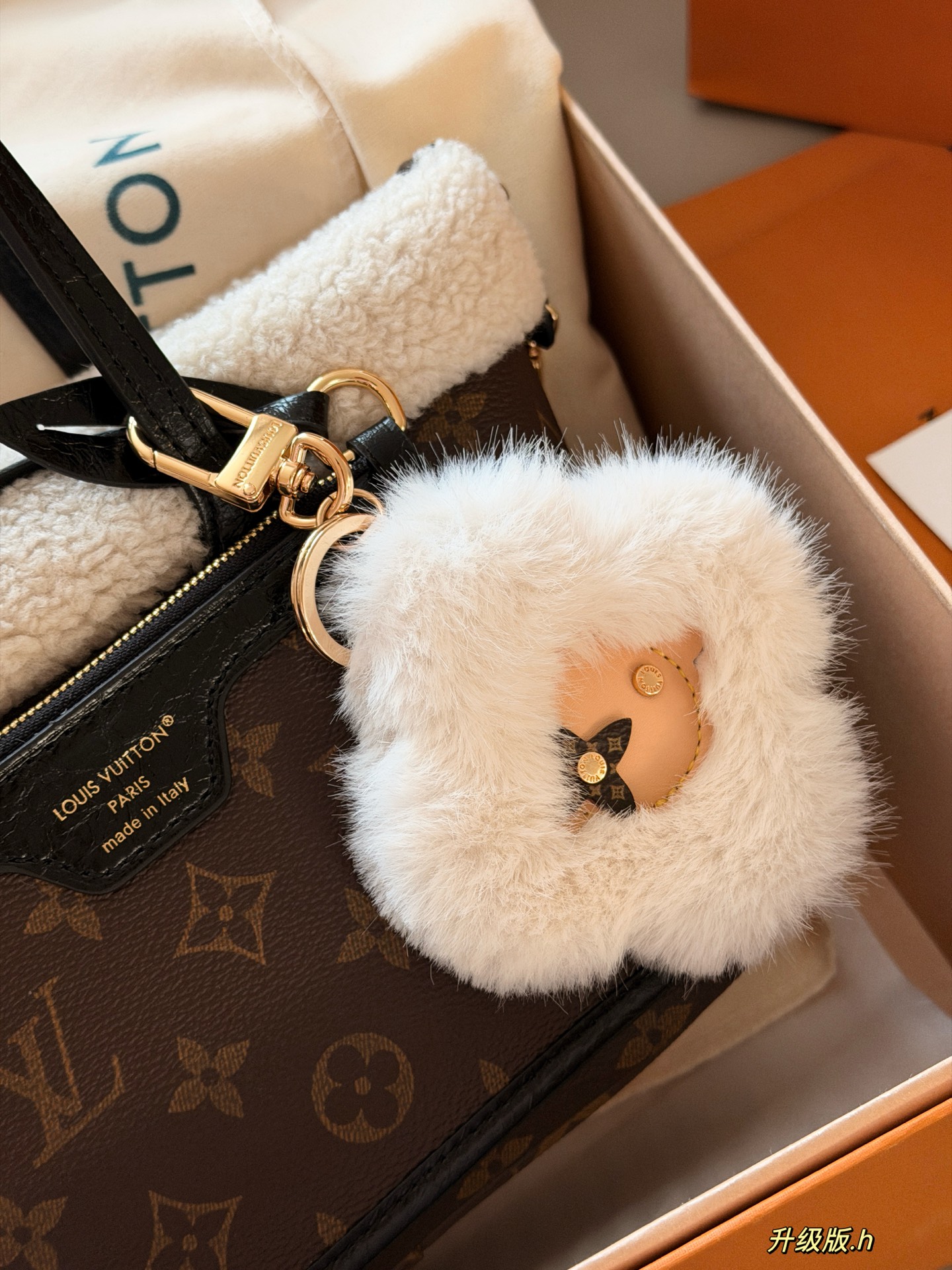 LV Reversible Neverfull BB - cnluxepick