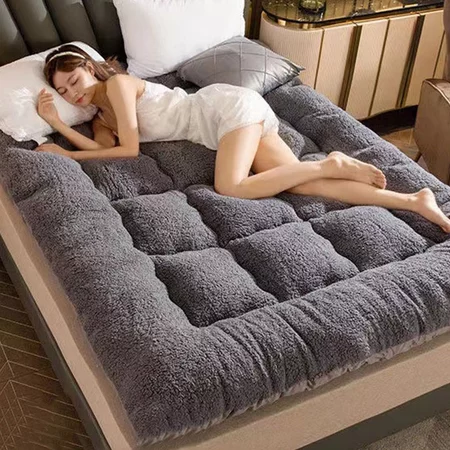 Lamb plush Mattress Tilam Lipat Single/Queen/ King Foldable Mattress Dual Purpose Tatami Mattress
