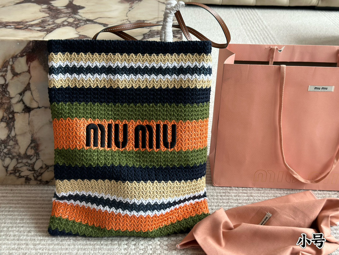 Miu Miu summer limited edition beach bag - cnluxepick