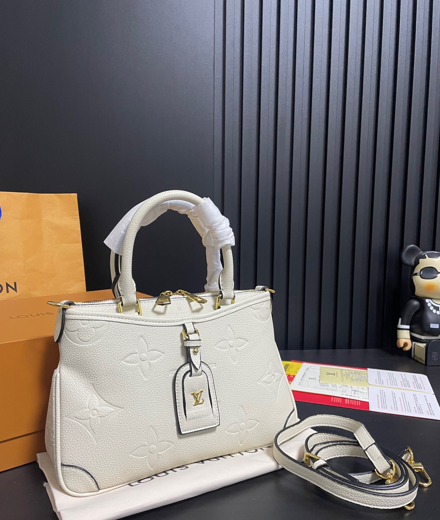 Louis Vuitton Trianon Pm Monogram Empreinte White 28Cm M46503