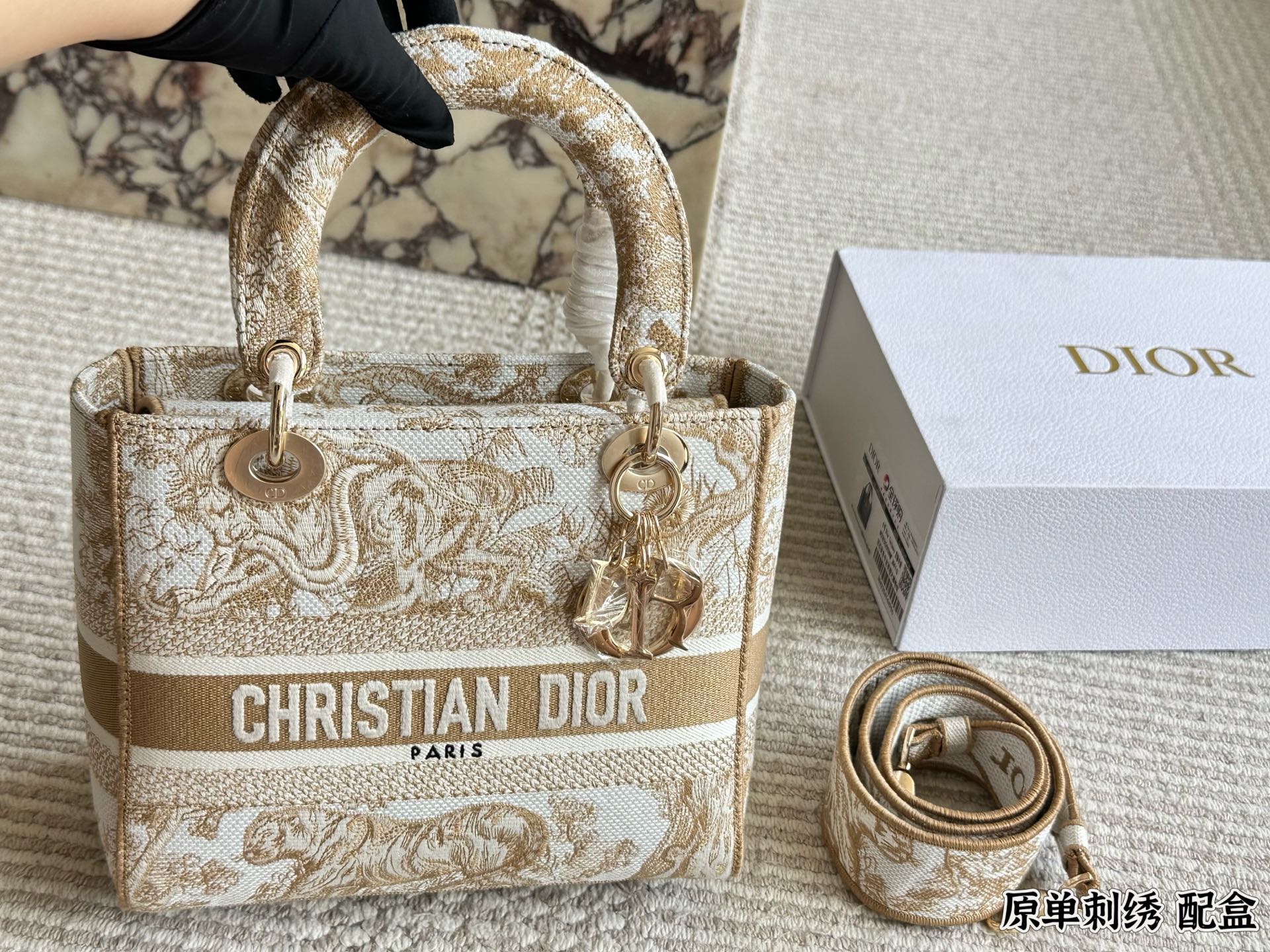 Dior embroidered Princess Diana bag - cnluxepick