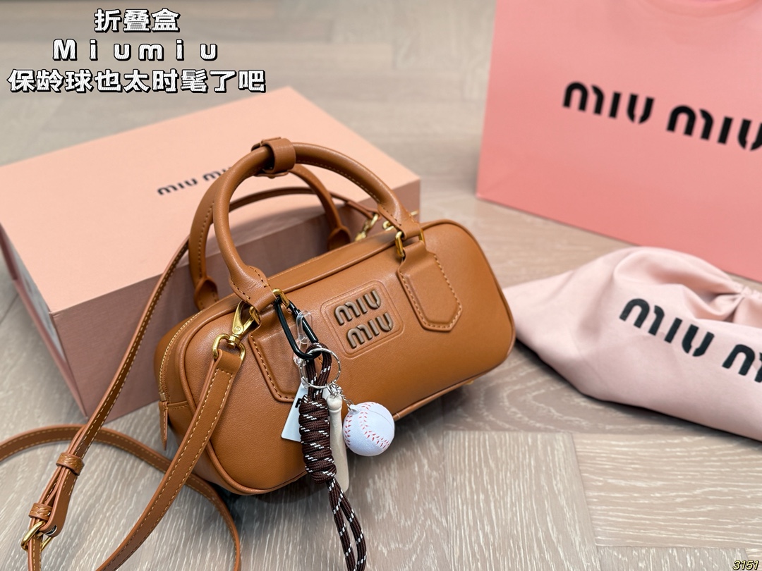 Miumiu Bowling Ball Handbag - cnluxepick