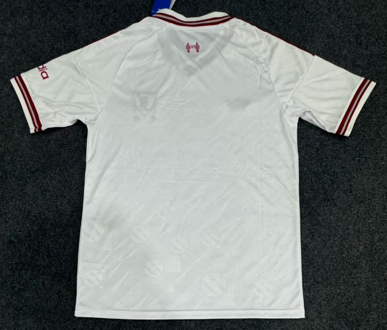 Liverpool Away Man Jersey 26/27