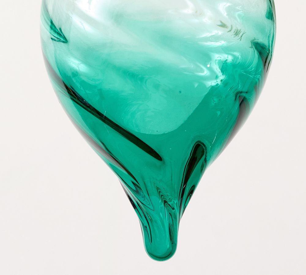 Glass Ombre Finial Ornament  sgtnighsdesigns