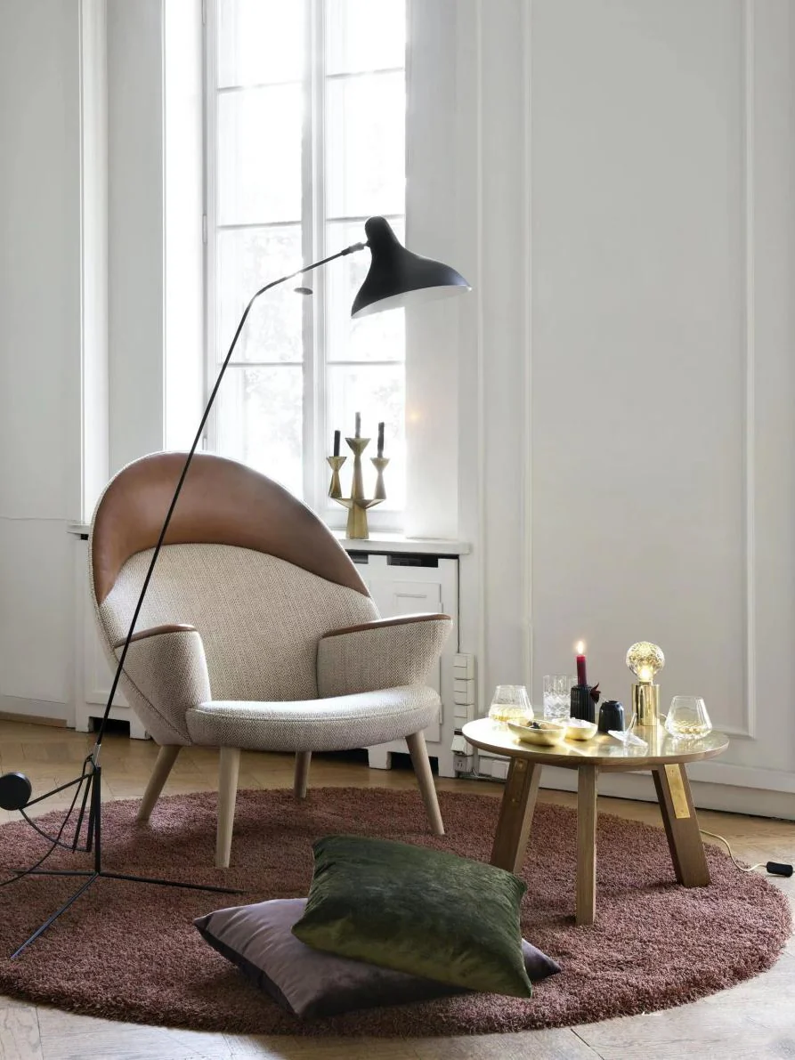 CH066 - Windsor Chair: British, Peacock, Reading, Lounge