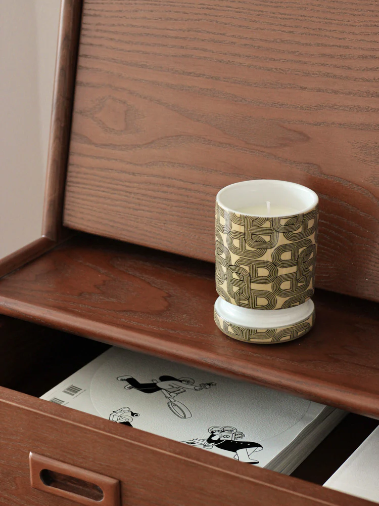 DC040 - Pig Nose Porcelain Aromatherapy Candle Aid Sleep without Smoke Bedroom Bedside Aromatherapy Creative Decoration