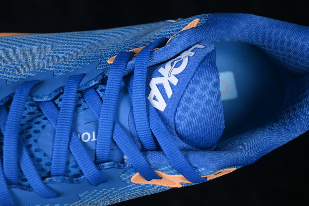 HOKA One One Clifton 9 All-terrain Everyday Road Running Shoes