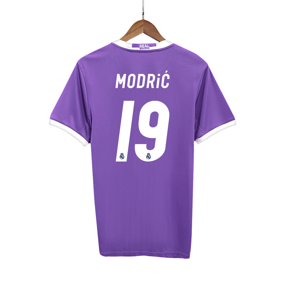 Retro Soccer Jersey MODRIĆ #19 Real Madrid Away 2016/17