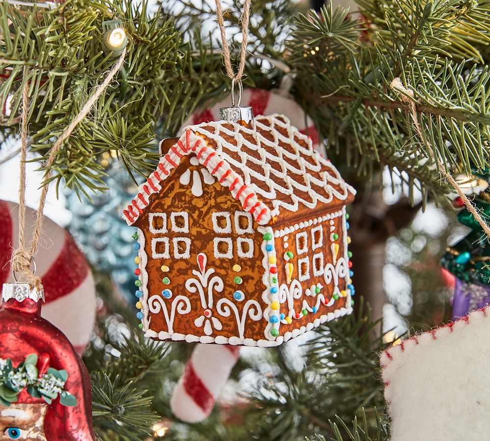 Gingerbread House Ornament  sgtnighsdesigns