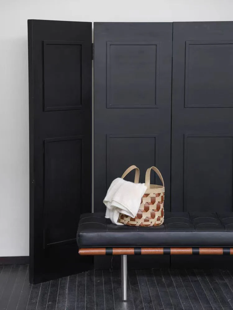 DC189 - Home Decor Jane Birkin hand-woven contrast color top layer saddle leather dirty clothes basket storage basket shopping bag