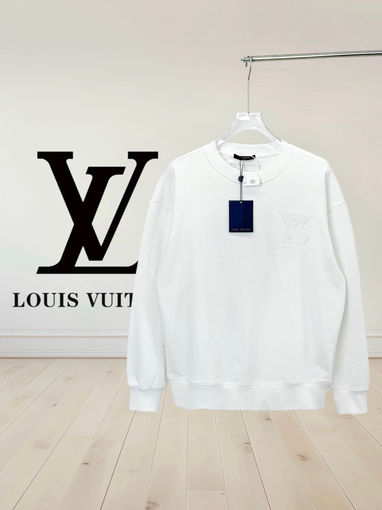 Louis Vuitton Embroidered Crew Neck Sweatshirt - cnluxepick