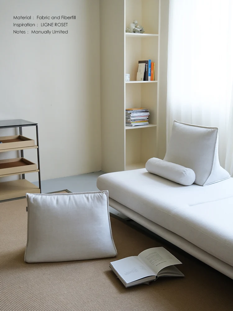 CH060 (Three Seats) - Moveable Backrest: French 