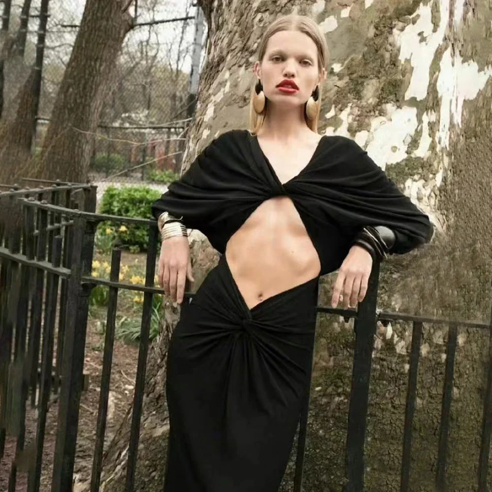 Twisted Cutout Maxi DressClistos