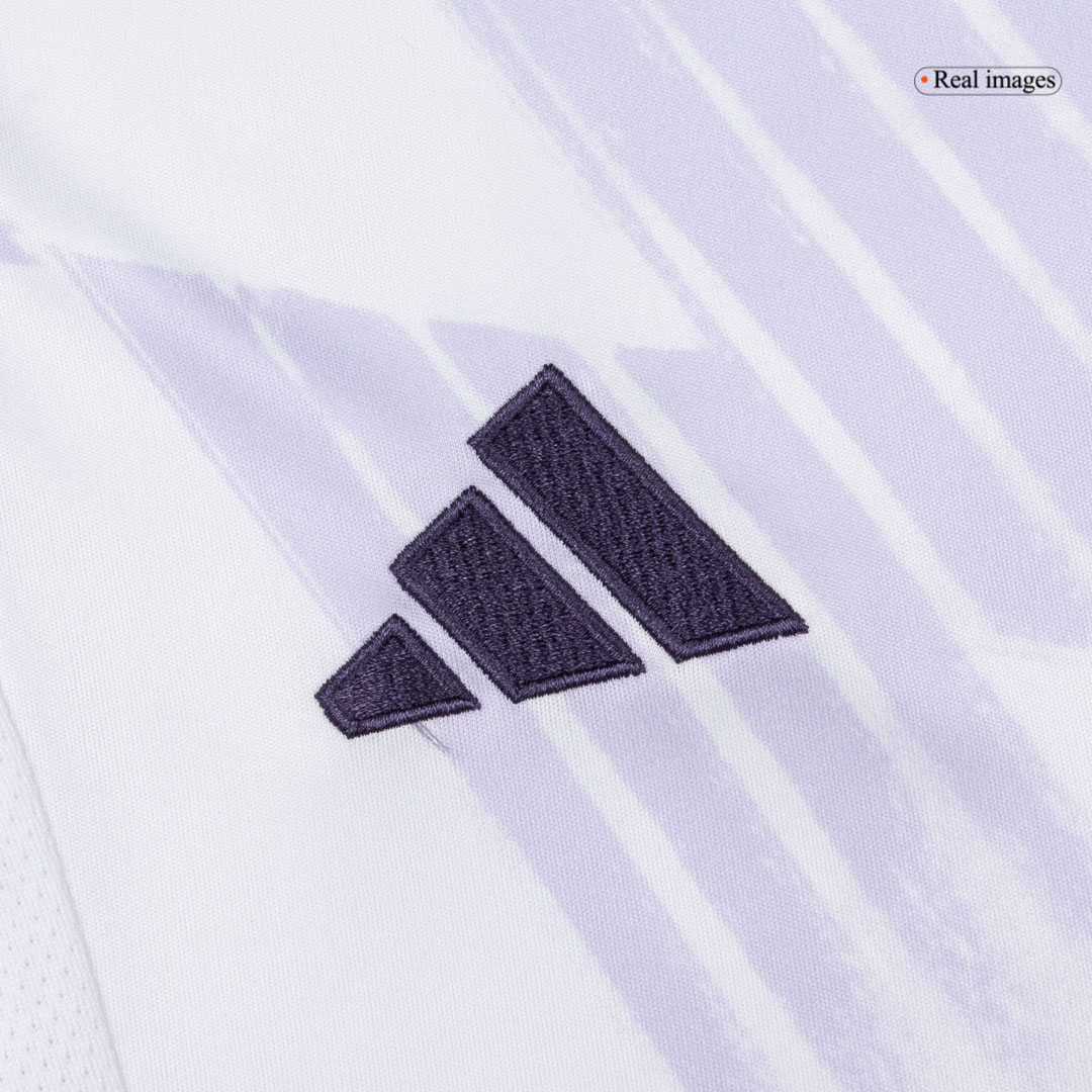 Women's Manchester United Away Jersey 2025/26